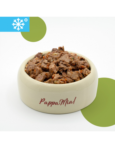 Alimento completo per cani e gatti al manzo